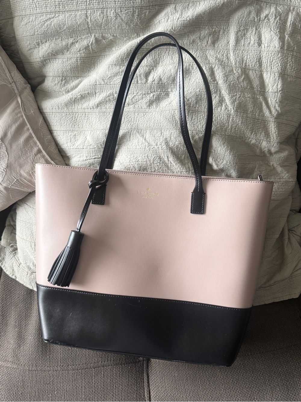 NWOT Kate Spade Wright Place Karla Black/grayish Blush Leather tote bag